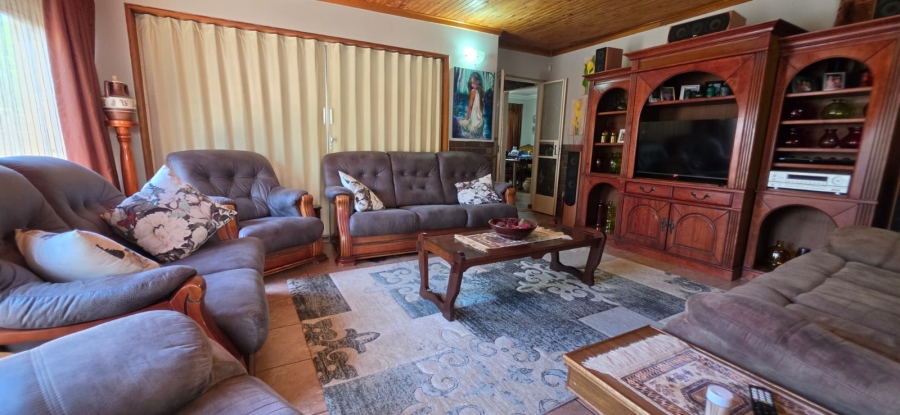 3 Bedroom Property for Sale in La Hoff North West